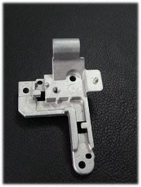 Die Ô tô chính xác cao đúc Phụ cát phun cát Dung sai +/- 0.05mm