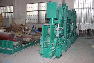 R8M 2 Strands thép đúc Máy 15T mỗi giờ Với Simple giường ngủ làm mát